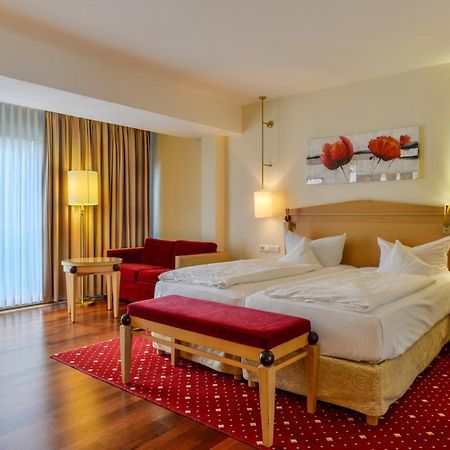 מפן Hotel Poeker מראה חיצוני תמונה