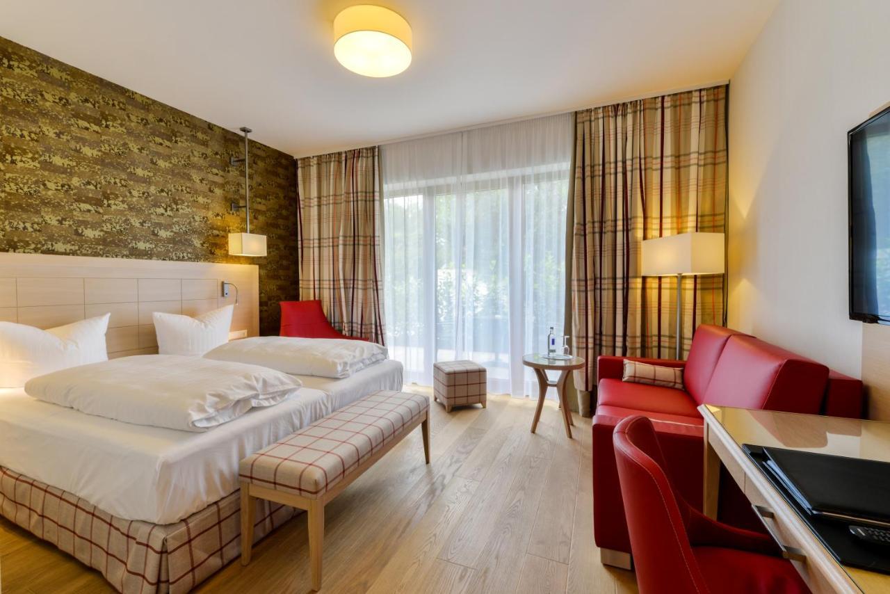 מפן Hotel Poeker מראה חיצוני תמונה