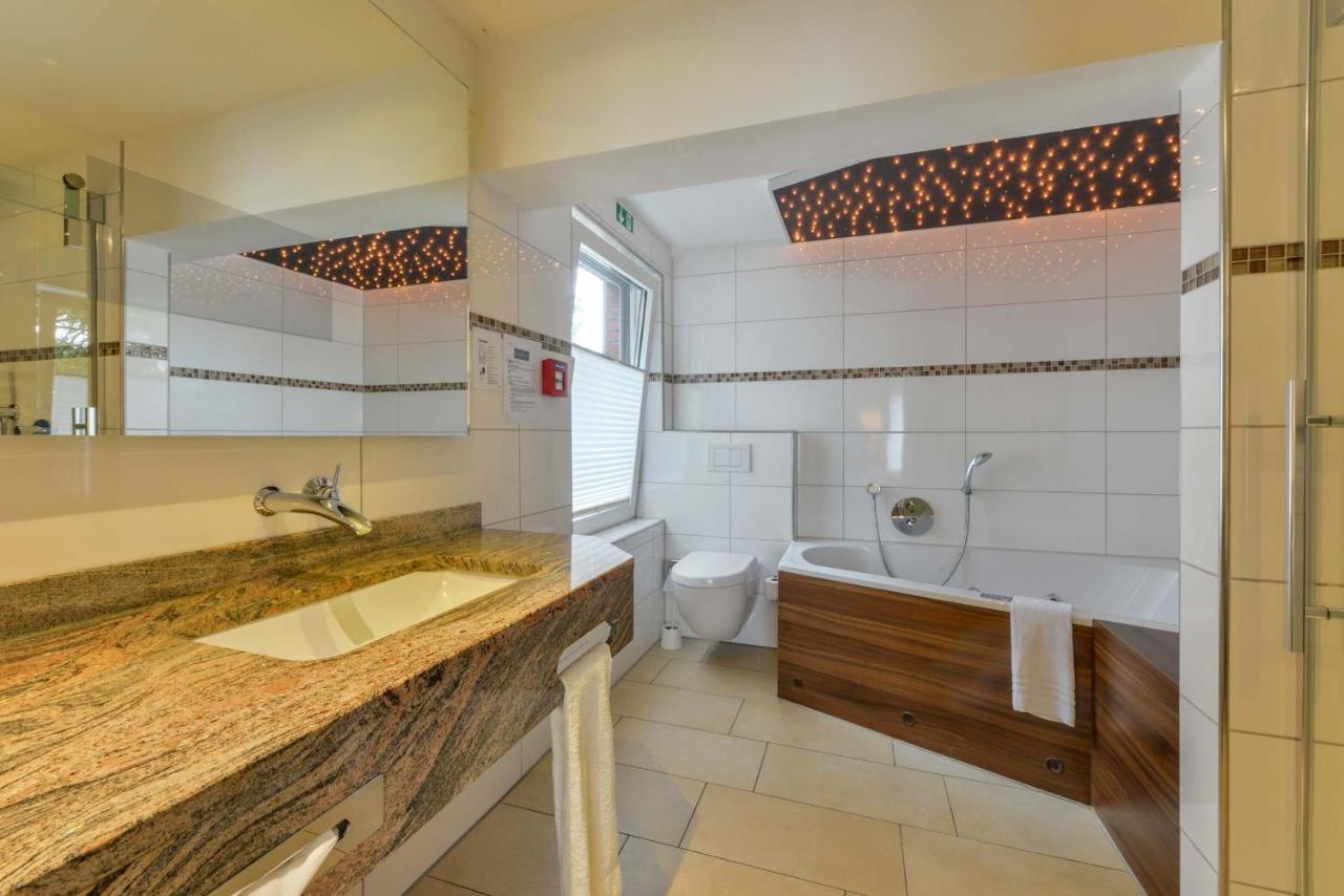 מפן Hotel Poeker מראה חיצוני תמונה